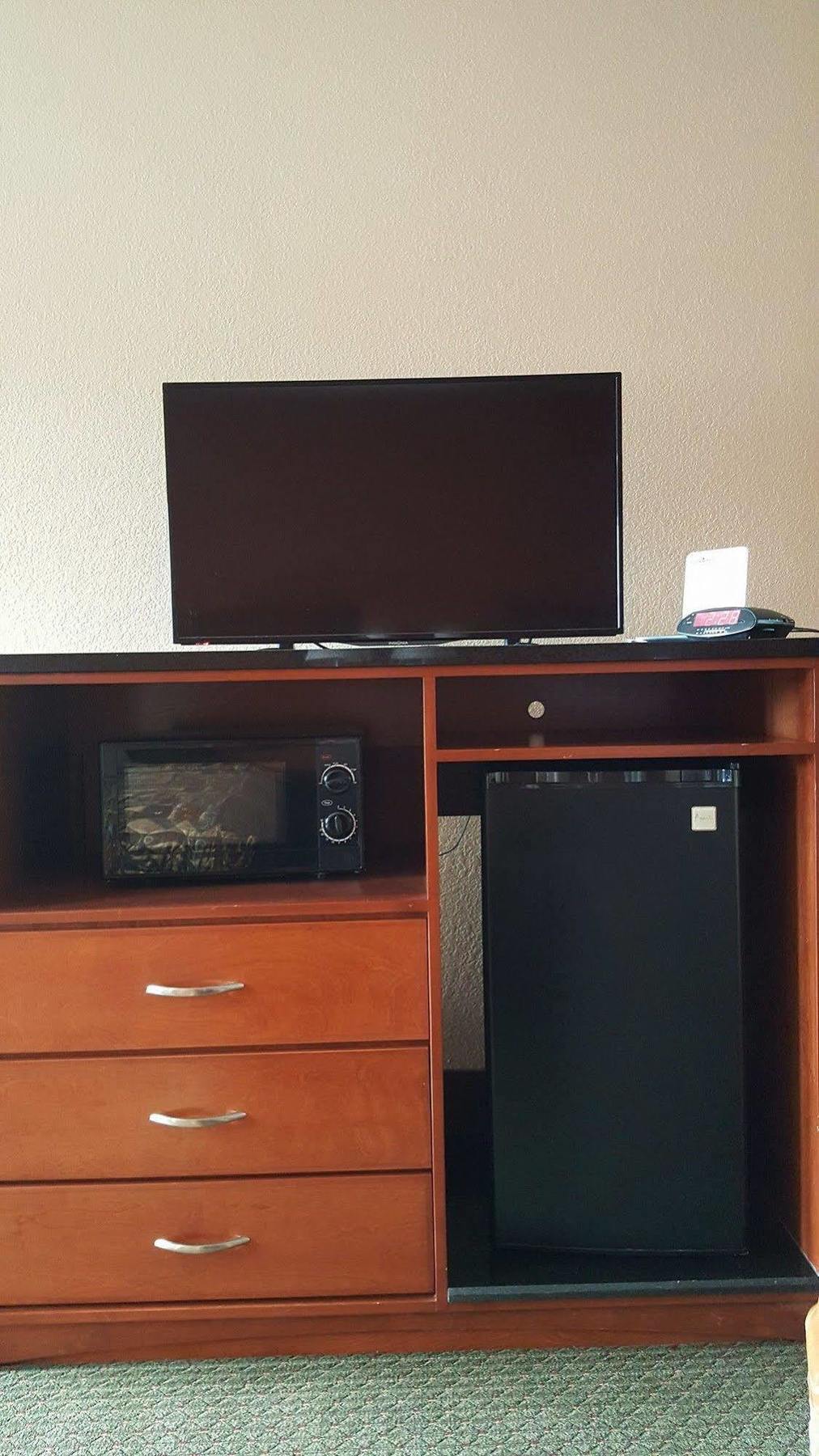 Budgetel Inn And Suites Hearne Εξωτερικό φωτογραφία