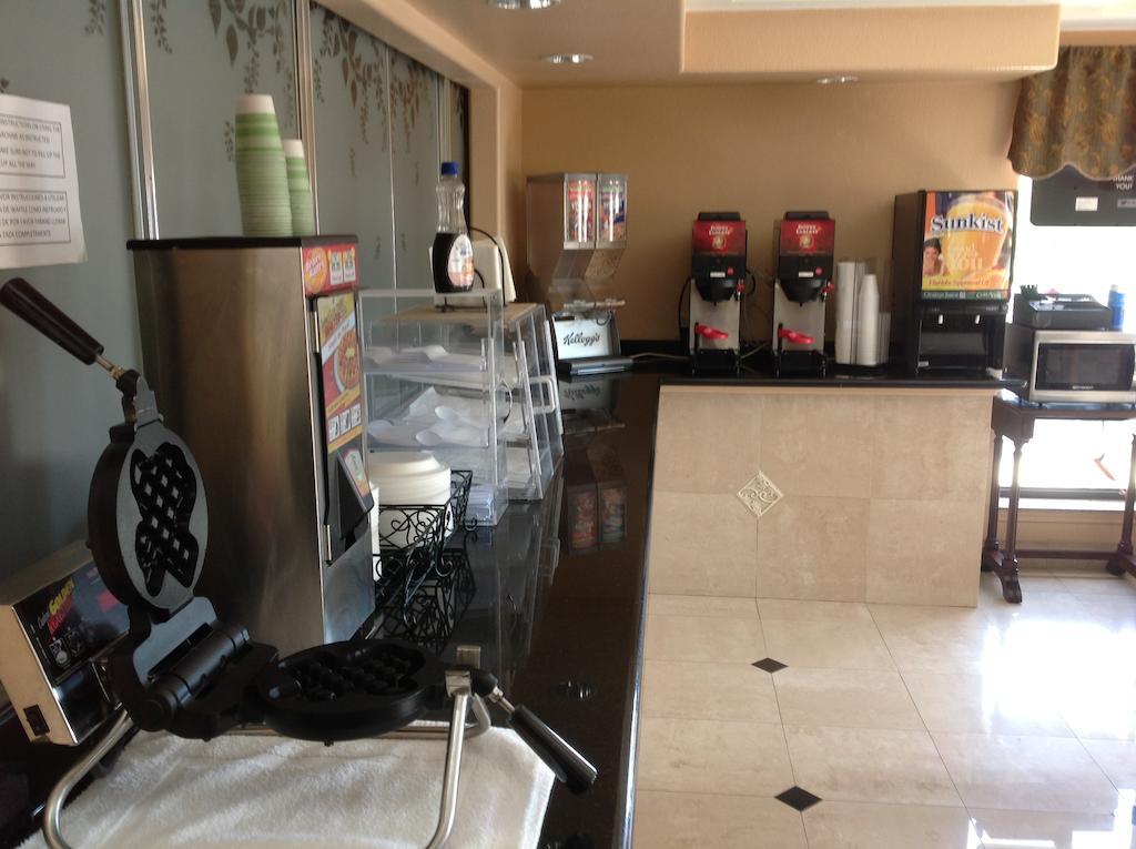 Budgetel Inn And Suites Hearne Εξωτερικό φωτογραφία