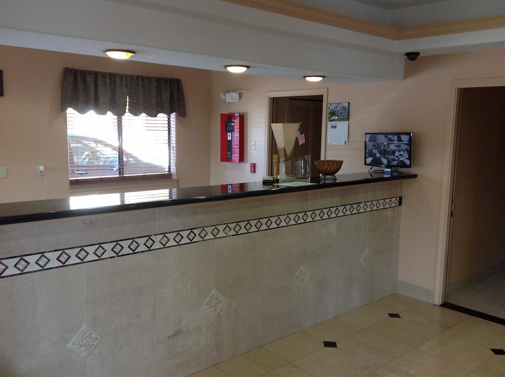 Budgetel Inn And Suites Hearne Εξωτερικό φωτογραφία